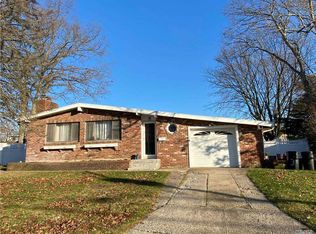 31 Marc St, Ronkonkoma, NY 11779