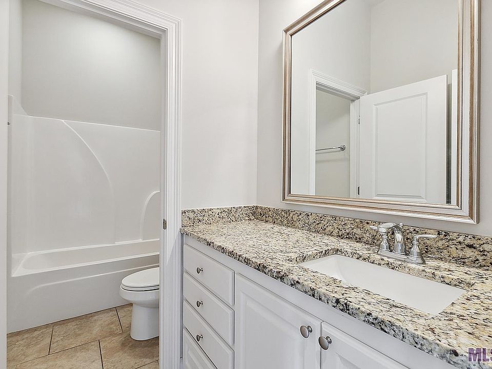 15094 Germany Oaks Blvd, Prairieville, LA 70769 MLS 2023013346 Zillow