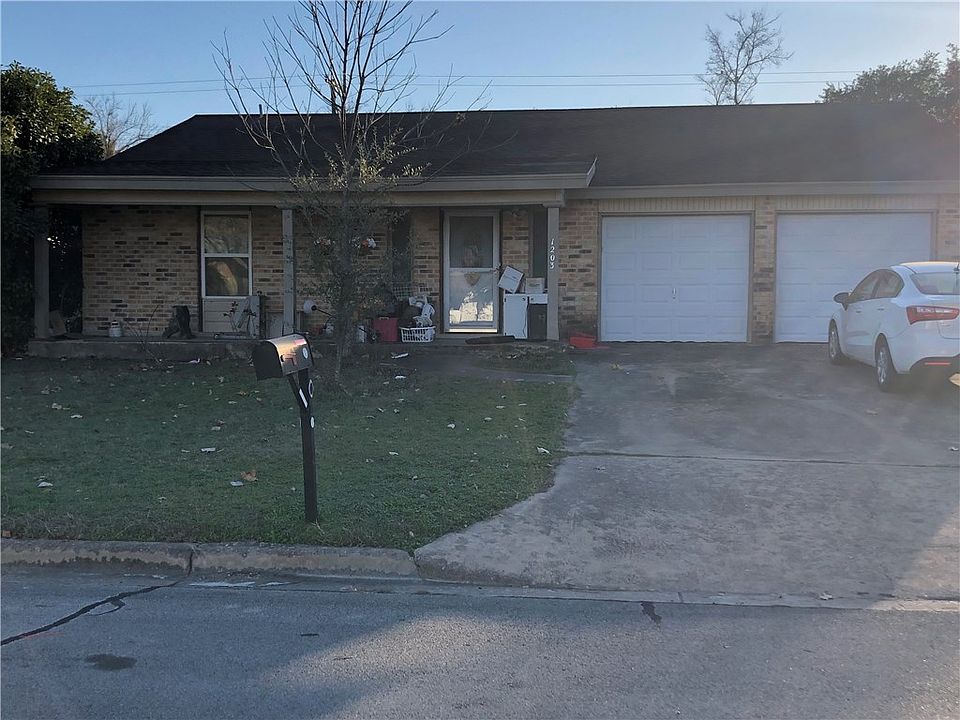 1st image of 1203 Ramble Creek Dr