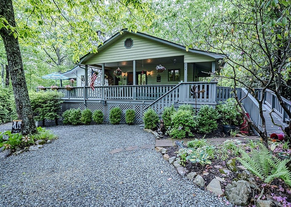 1st image of 124 Laurel Brook Road