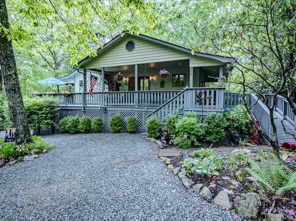 124 Laurel Brook Road, Newland, NC 28657