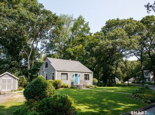 27 Laurel Circle Drive, Norwich, CT 06360