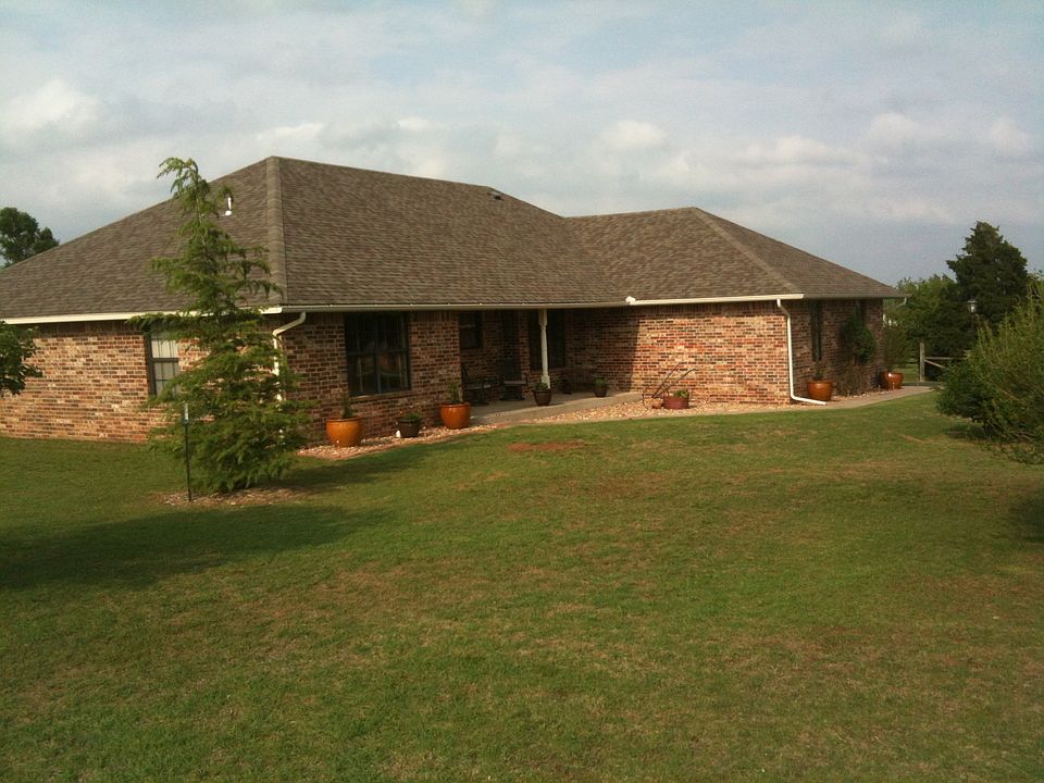 1st image of 5809 E McMillin Dr