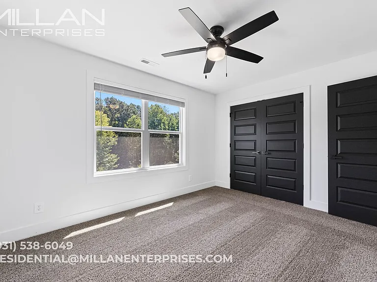 3509 Clover Hills Dr — Photo 24