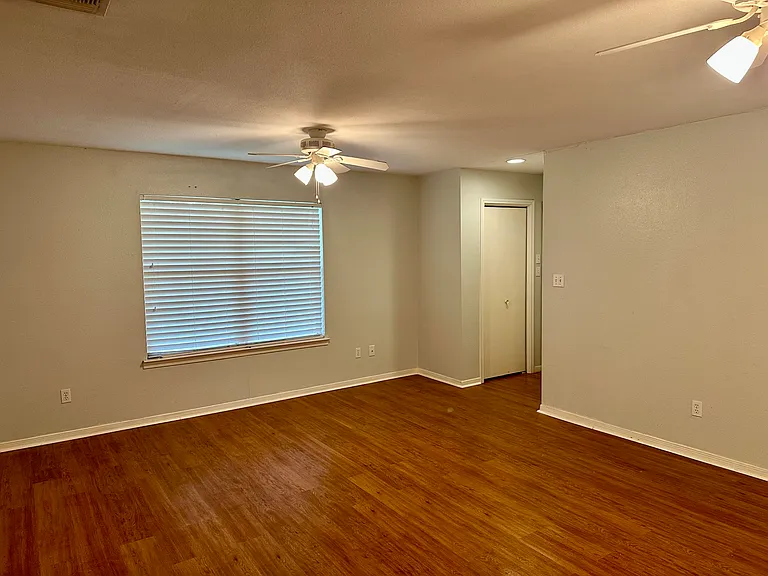 609 W Martin Luther King Blvd #609 — Photo 12