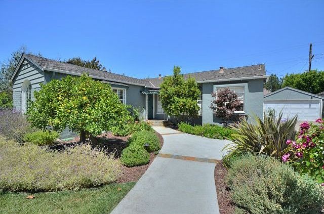 1st image of 1190 Crescent Dr