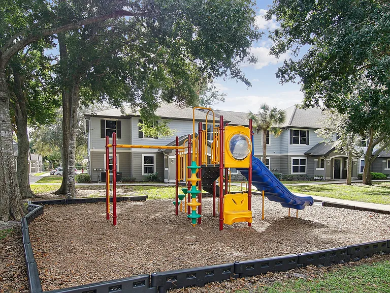 Park Villas Apartments — Photo 4