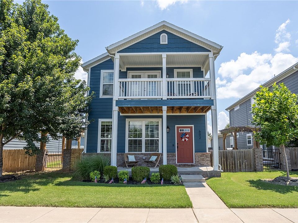 1st image of 602 N Keats Dr