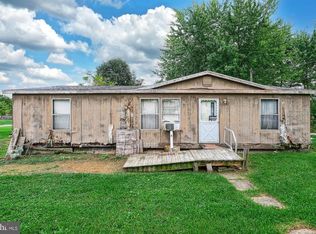 908 Sunnyside Rd, York, PA 17408