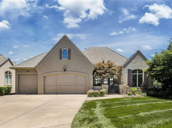 14029 Nicklaus Dr, Overland Park, KS 66223