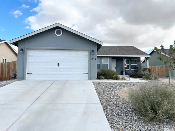 1229 Deerfield Dr, Fallon, NV 89406