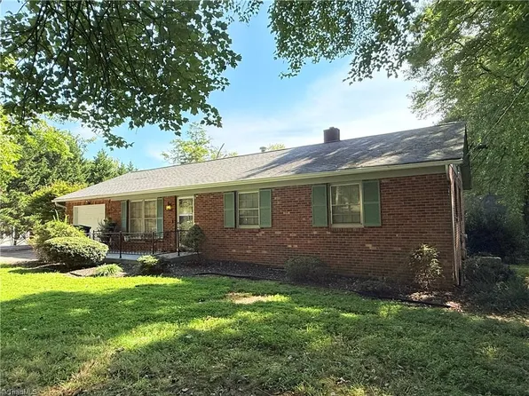 3291 Statesville Rd, North Wilkesboro, NC 28659