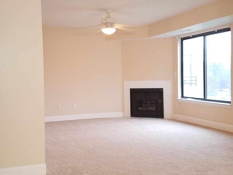 1st image of 275 Briarcrest Dr Unit 189
