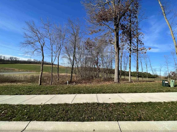 L15 Mariahwynn Terrace #1, Lodi, WI 53555