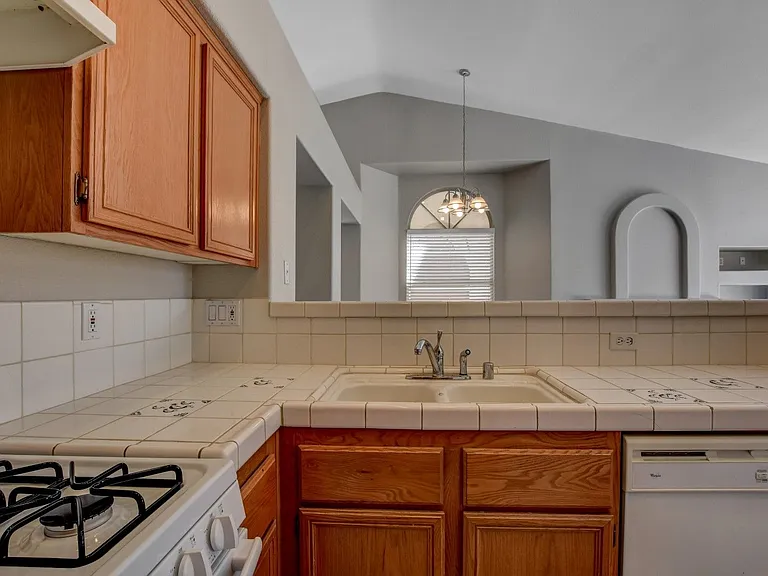1855 Grand Prairie Ave — Photo 14