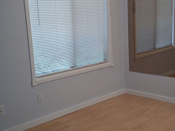 4th image of 12600 NE 145th St APT G46