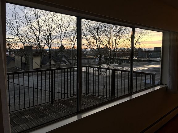 3rd image of 8655 Cartier St #1222671