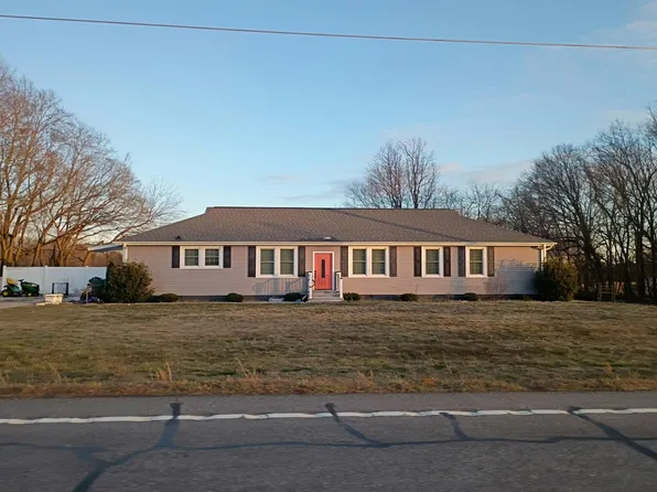 562 Cliffside Hwy, Chesnee, SC 29323