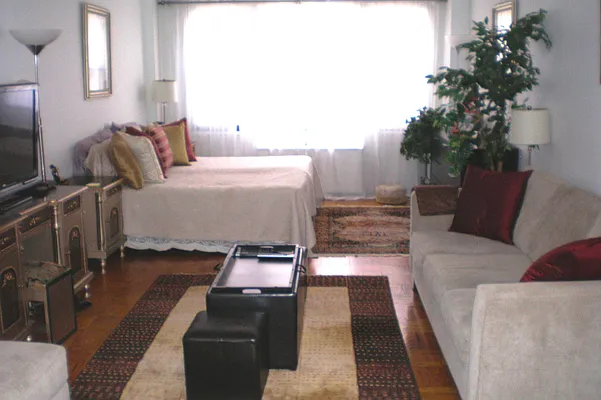 Rented by Corcoran | media 1