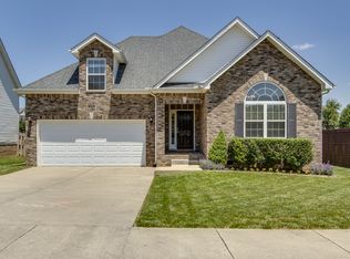 1295 Chapmans Retreat Dr, Spring Hill, TN 37174
