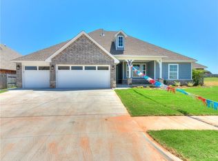 9116 SW 34th St, Oklahoma City, OK 73179