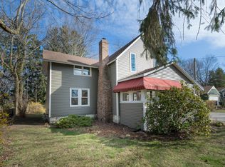 911 Superior St, South Haven, MI 49090