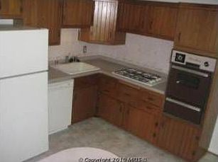 5th image of 4626 Creek Shore Dr