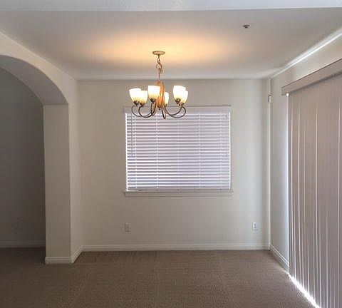 4th image of 607 E Newmark Ave APT A