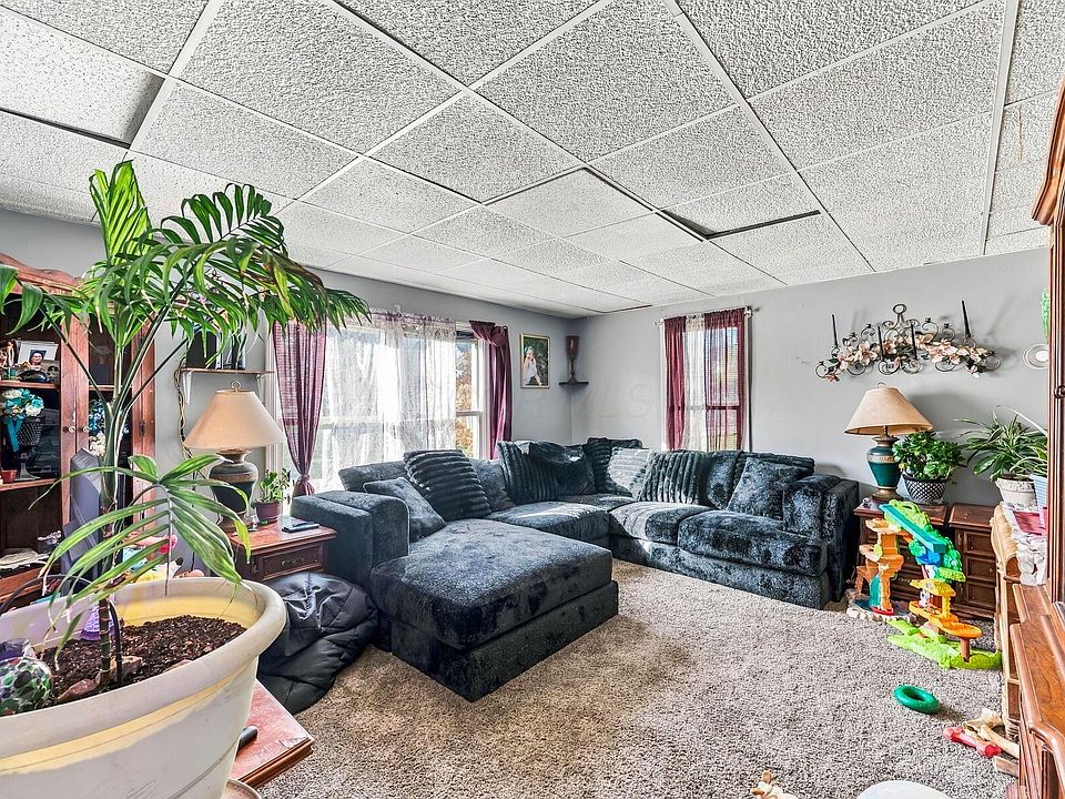4th image of 272 Bellevue Ave