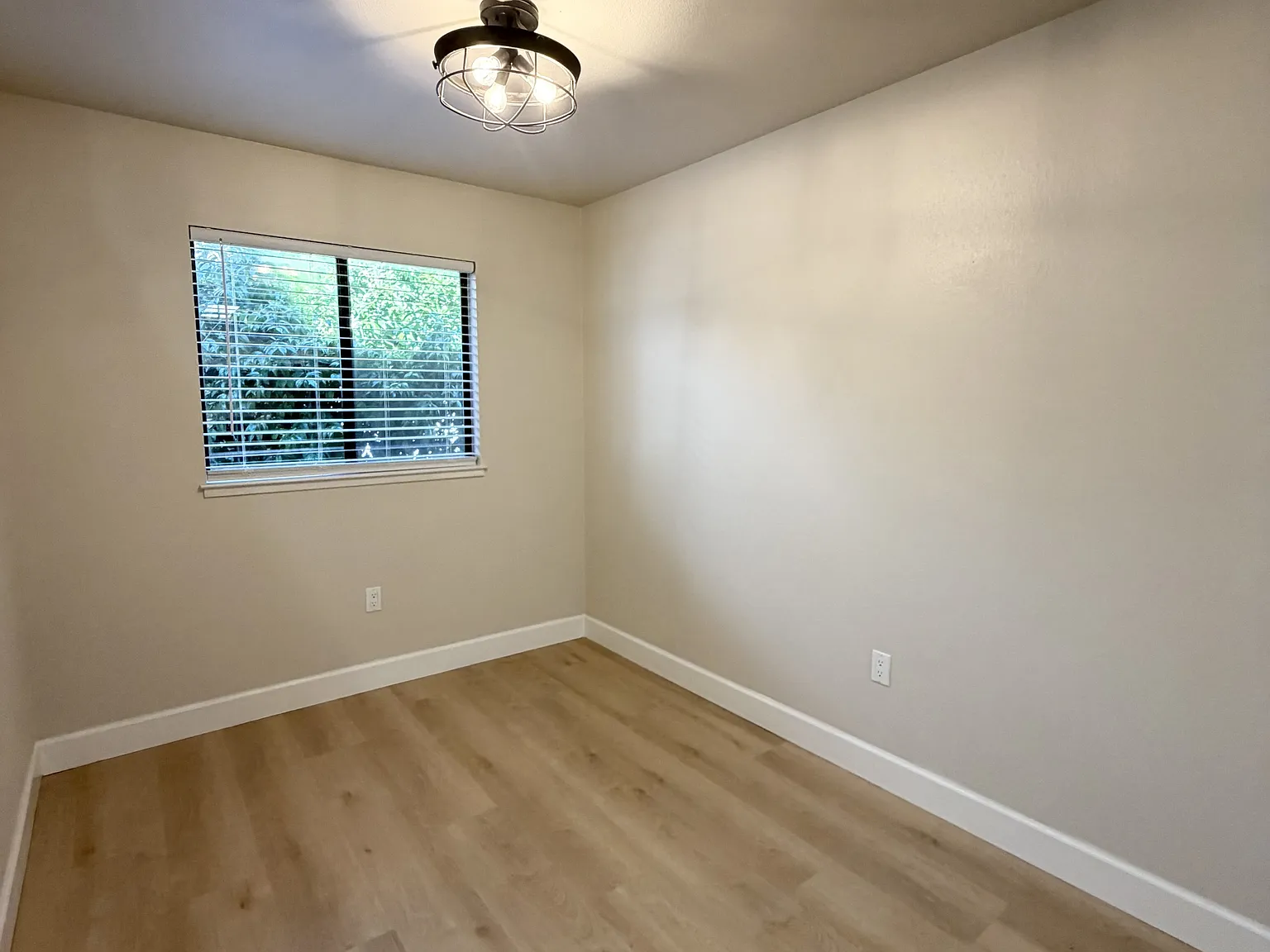 151 Francis Circle - 1 — Photo 4