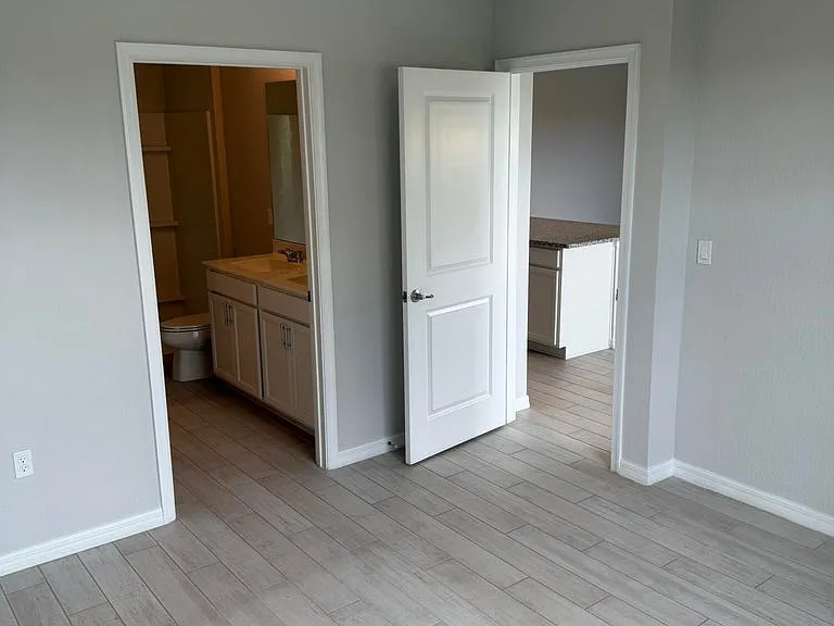 5226 Armina Pl — Photo 14
