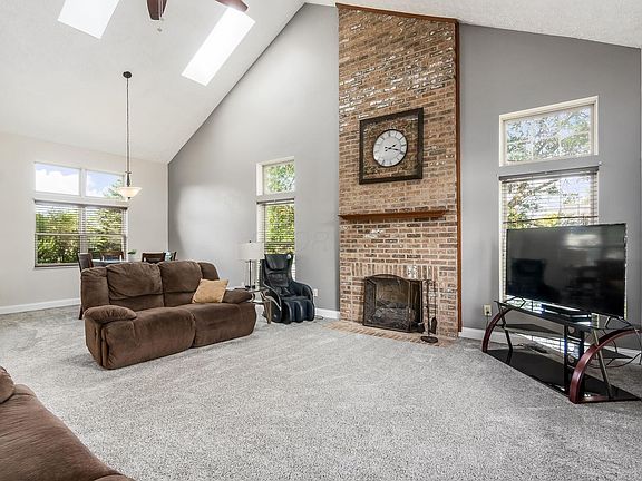 3rd image of 5396 Delano Ct
