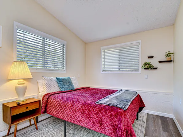 5114 33rd St E, Bradenton, FL