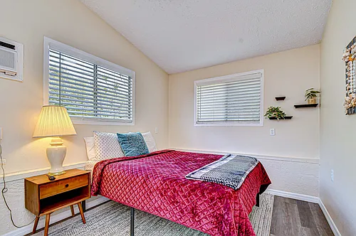 5114 33rd St E #2 Photo 1