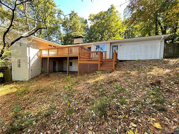 3rd image of 2623 Lake Flair Cir
