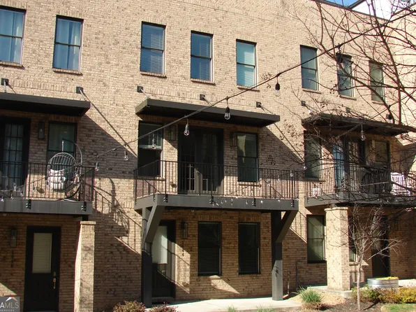 1044 Claudette Colvin Ct, Atlanta, GA 30318