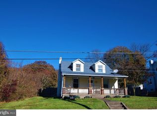 2007 Leithsville Rd, Hellertown, PA 18055