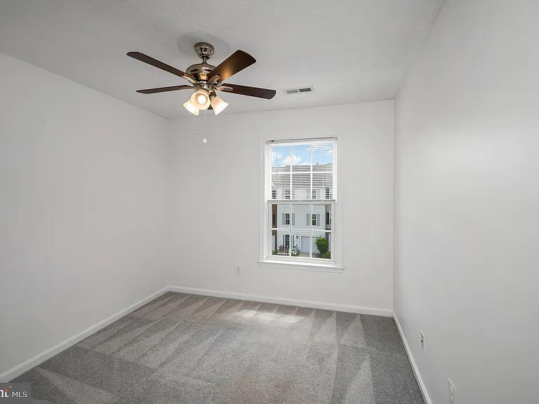 104 Stingray Ct — Photo 23
