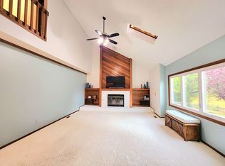 7227 Pine Lake Rd, Fort Wayne, IN 46814