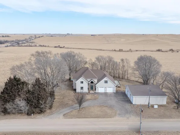 1818 Quimby Ave, Waterbury, NE 68785