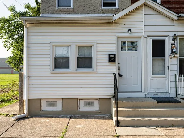 685 Jefferson St, Camden, NJ 08104