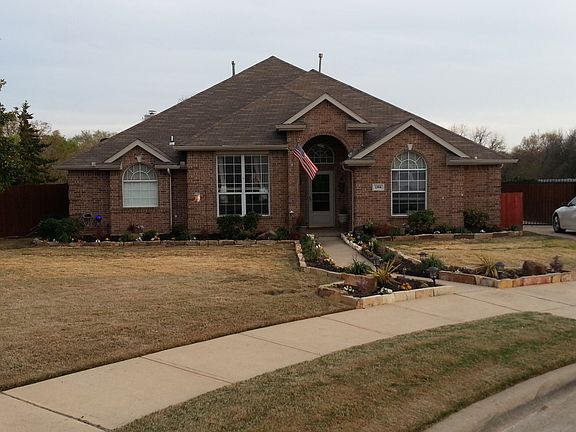 5th image of 1304 Bobing Dr