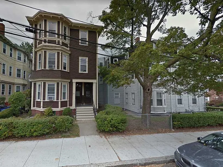 Cherry St — Photo 19
