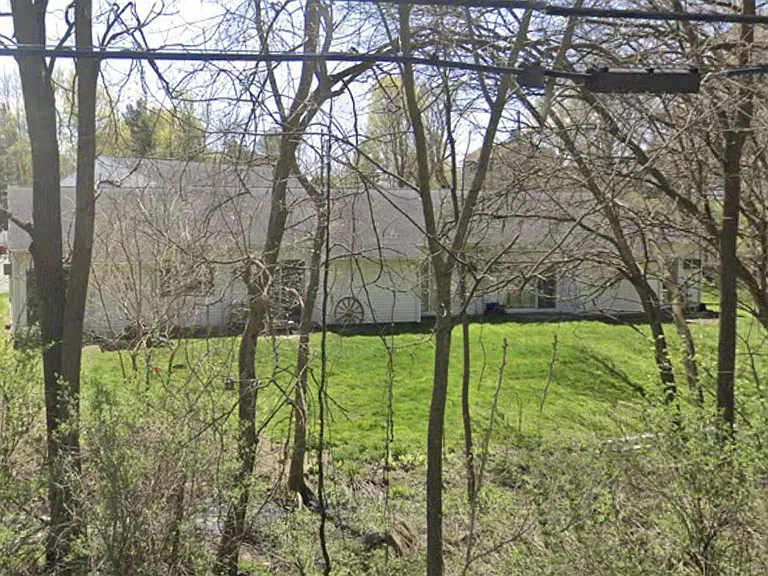 325 W Hazel St #325 — Photo 4