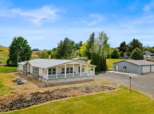 1490 Gore Rd, Selah, WA 98942