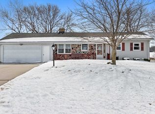 W281 E Hills Rd, BRILLION, WI 54110