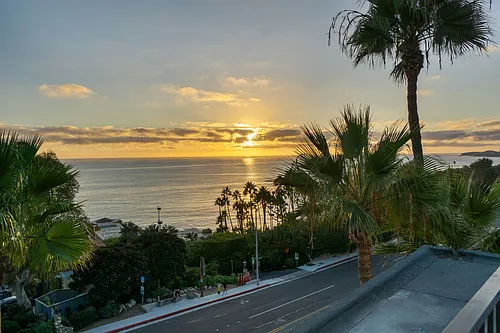 Ocean Edge @ Laguna Beach Photo 1