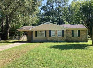 1725 Macaulay Ave, Memphis, TN 38127