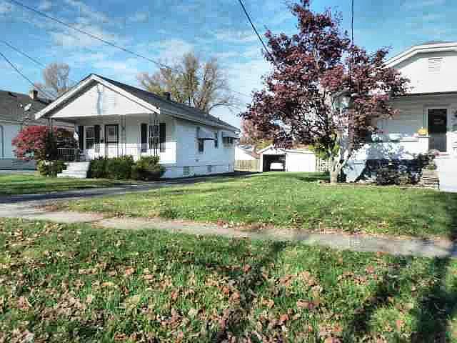 1st image of 3828 Landsdowne Ave