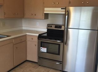 1532 Atlanta Ct APT 03, Santa Rosa, CA 95405